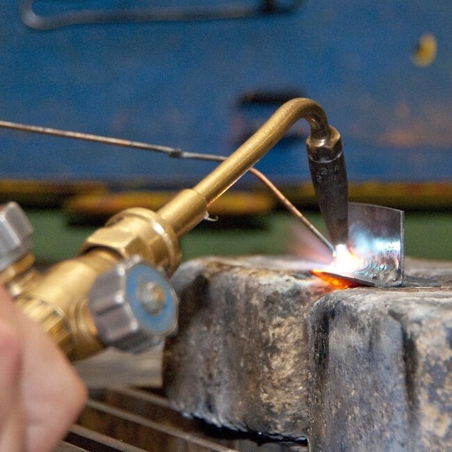 4 Must-Have Equipment To Execute MIG Welding